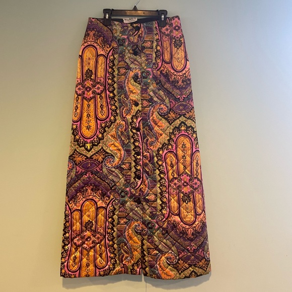 SOLD ♥️ Vintage 60s 70s psychedelic paisley quilted maxi skirt - Picture 2 of 5